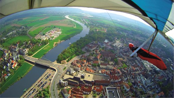 Drachenflieger über Minden Drachenflieger über Minden