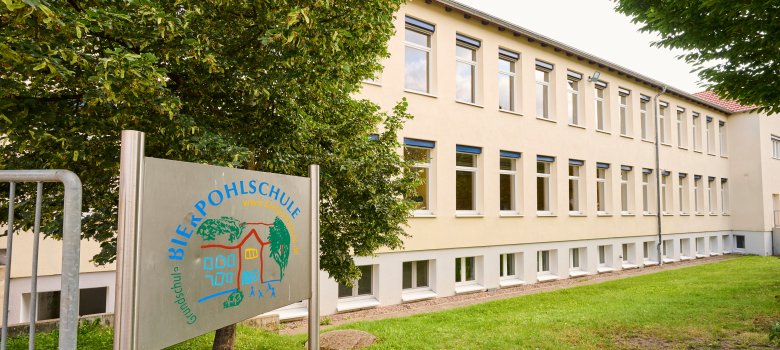Außenansicht der Grundschule Bierpohlschule Minden