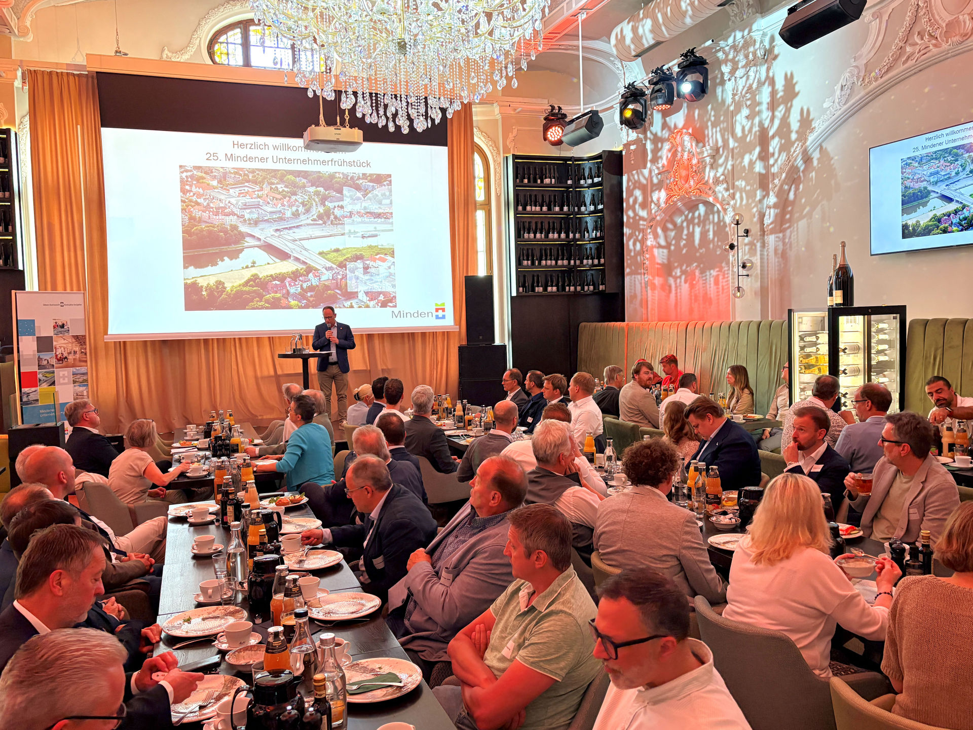 Erstmals war Bürgermeister Peter Kock Gastgeber des Unternehmer-Frühstücks