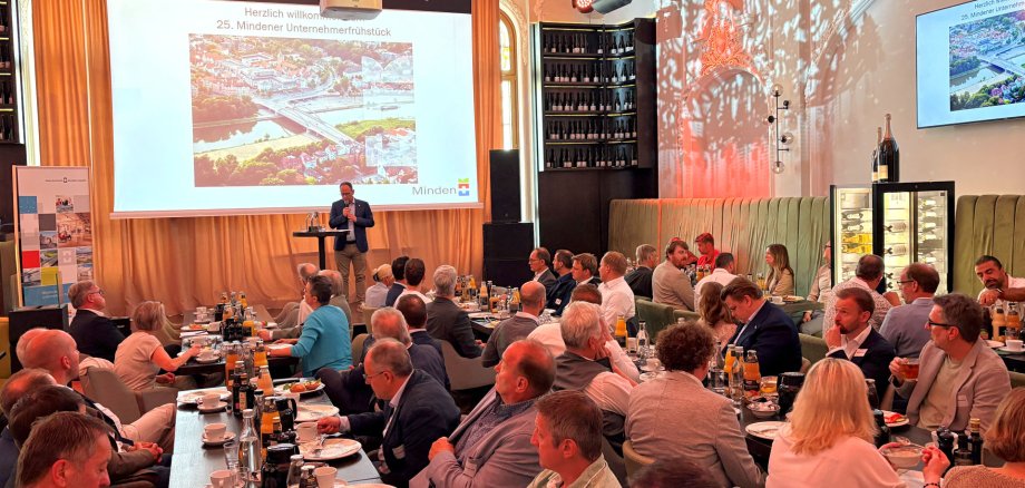 Erstmals war Bürgermeister Peter Kock Gastgeber des Unternehmer-Frühstücks