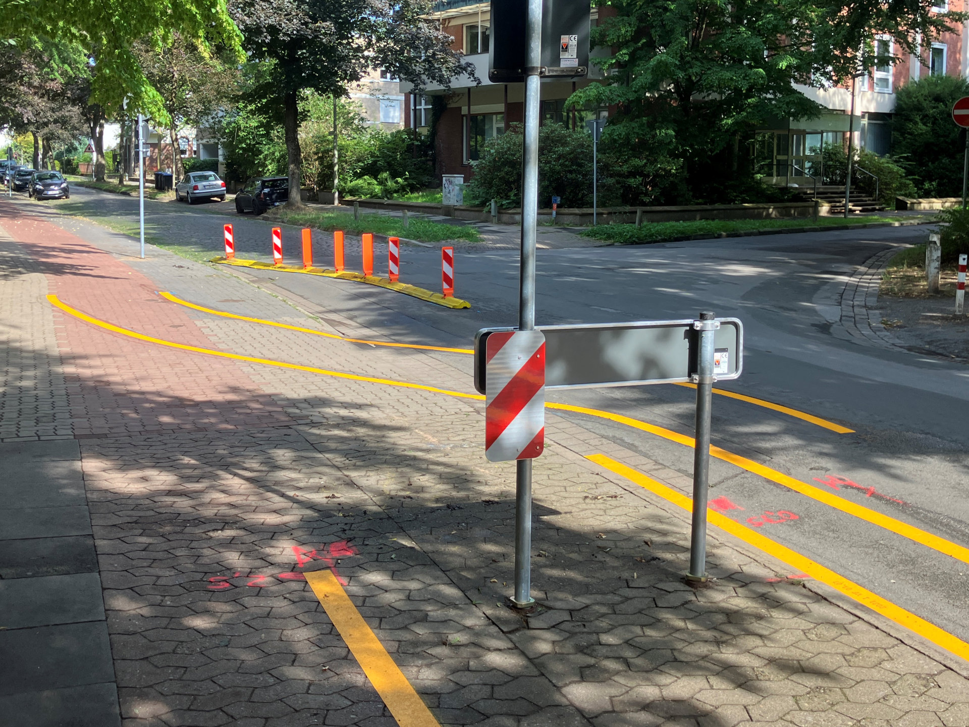Am 4. August wurde der neue Verkehrsversuch auf der Straße Marienglacis eingerichtet