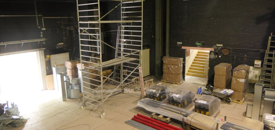 Sanierungsarbeiten im Stadttheater - Blich auf die Bühne