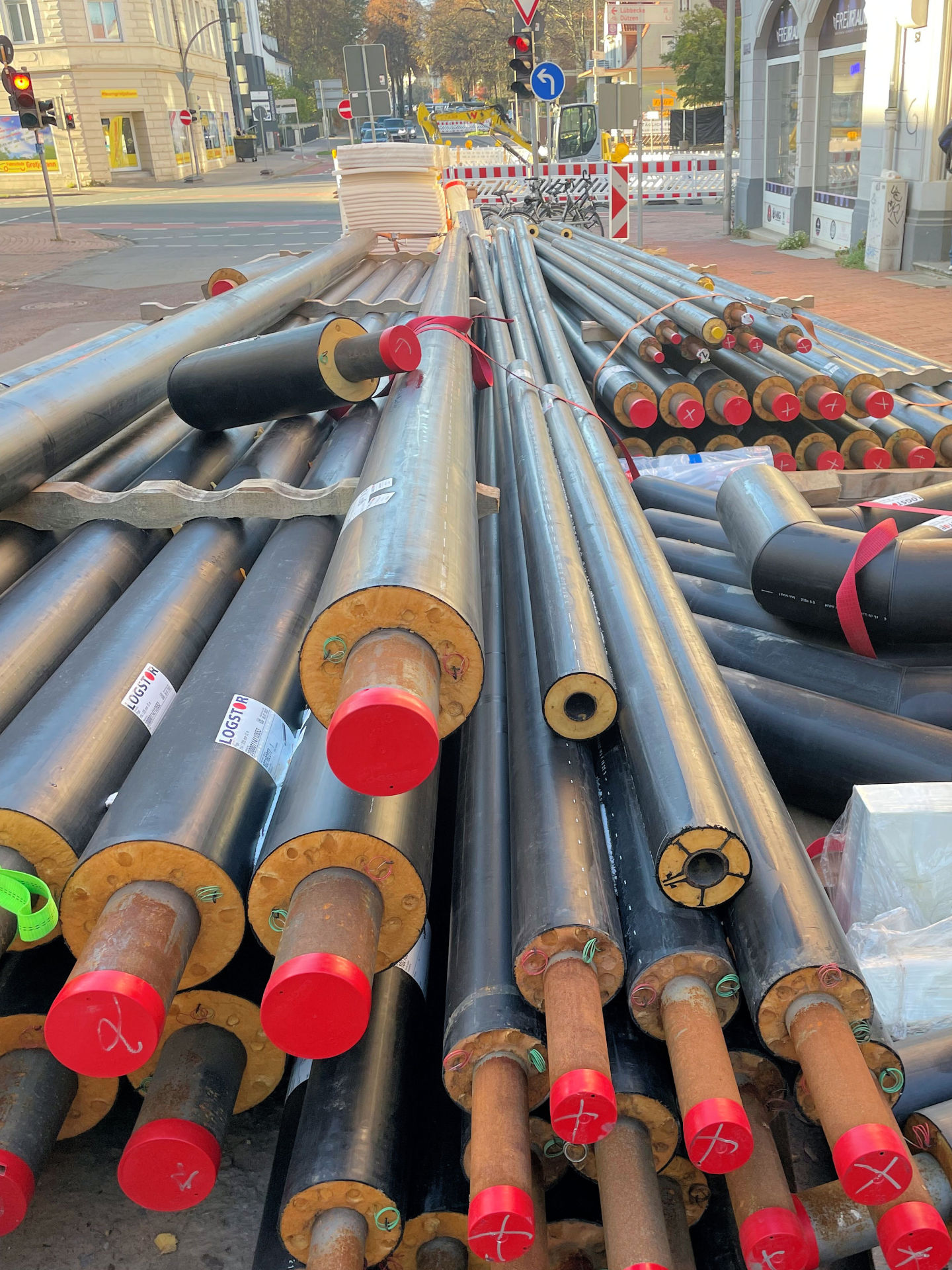 Fernwärme-Rohre in der Königstraße