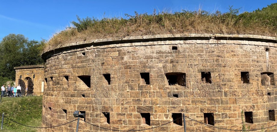 Das Fort C gehört zu den Festungsanlagen auf der rechten Weserseite