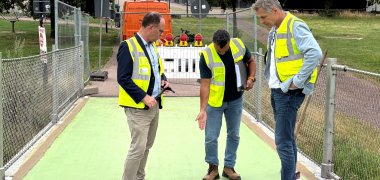 Es gibt Instandsetzungsarbeiten an der Glacisbrücke, über die sich Bürgermeister Kock informierte Es gibt Instandsetzungsarbeiten an der Glacisbrücke, über die sich Bürgermeister Kock informierte
