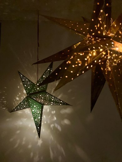 Leuchtende Sterne zur Adventszeit Leuchtende Sterne zur Adventszeit