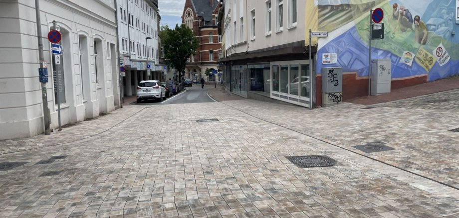 Neugepflasterte Königstraße (Altstadt)