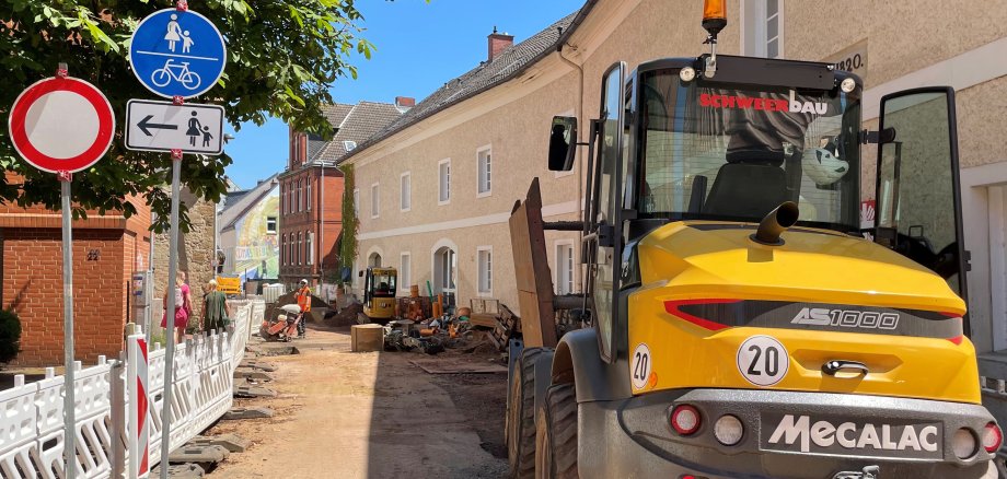 Noch ist die Königstraße in einem Abschnitt voll gesperrt