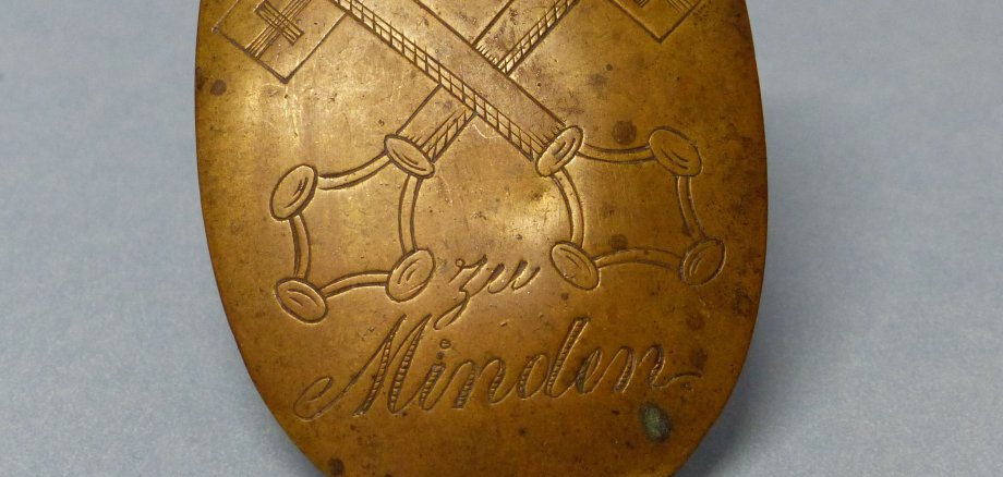 Nachtwächterplakette aus der Sammlung des Mindener Museums Nachtwächterplakette aus der Sammlung des Mindener Museums