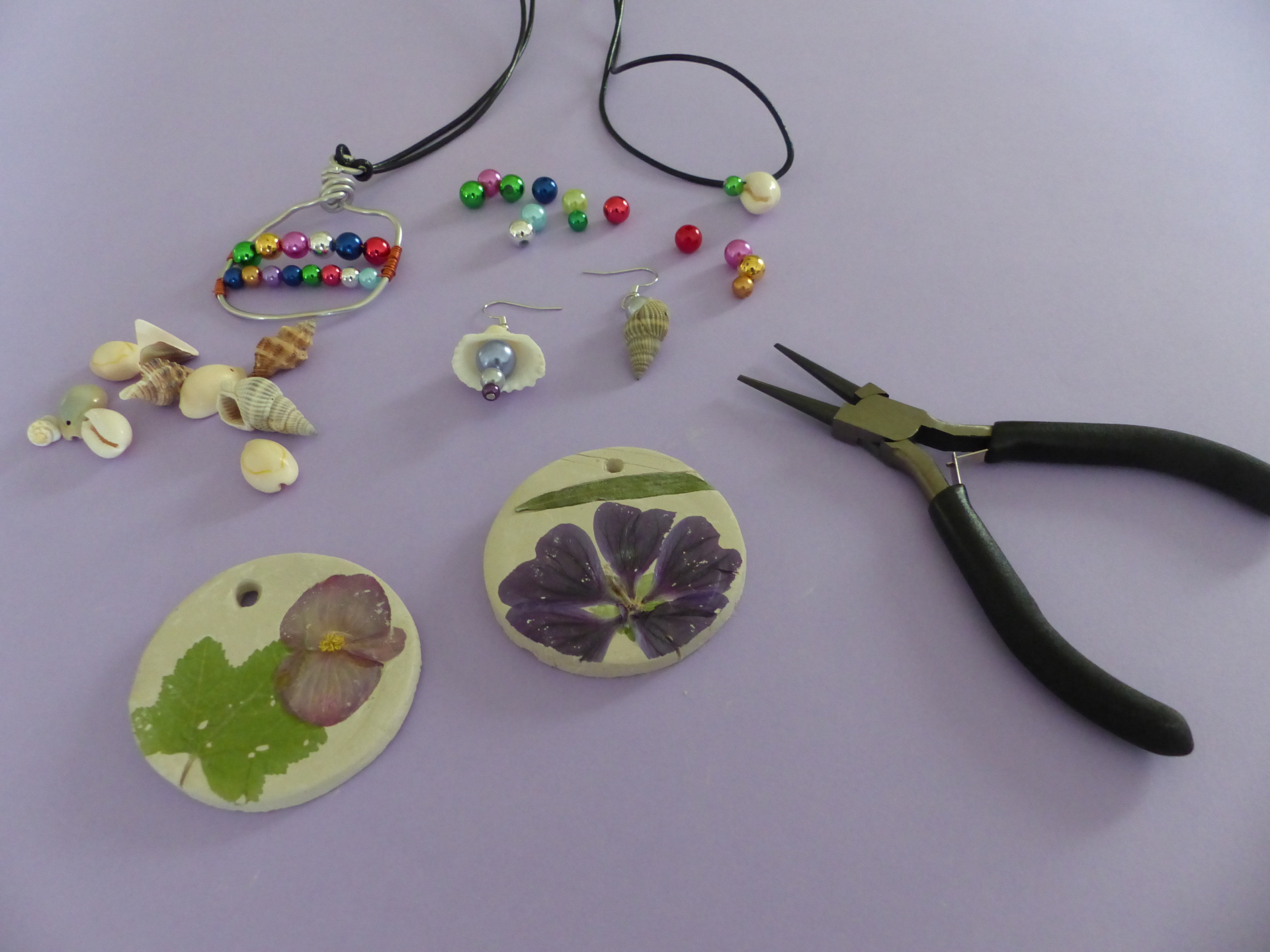 Schmuckgestaltung Werkzeuge zum Herstellen von Schmuck