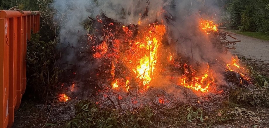 Auf dem Südfriedhof gab es drei neue Fälle an Brandstiftungen