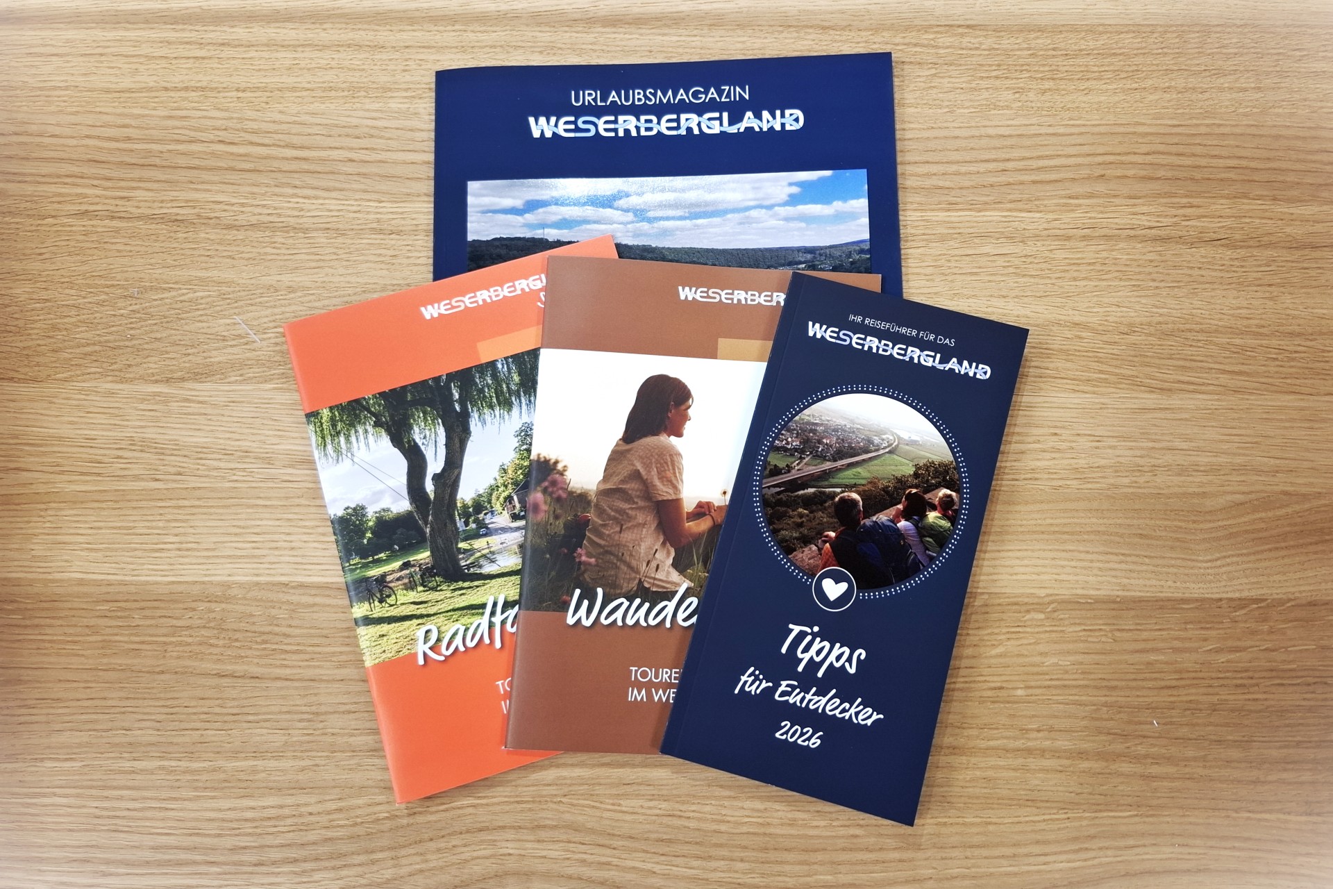 Auswahl neuer Broschüren des Verbandes "Weserbergland Tourismus"