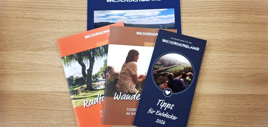 Auswahl neuer Broschüren des Verbandes "Weserbergland Tourismus" Auswahl neuer Broschüren des Verbandes "Weserbergland Tourismus"
