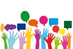 Hände mit Sprechblase als Social Media Konzept Viele verschiedene bunte Hände mit farbigen Sprechblase