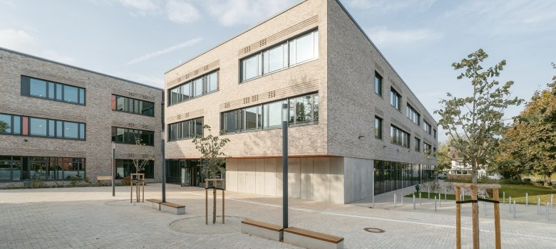 Sekundarschule am Wiehen 2023 von außen