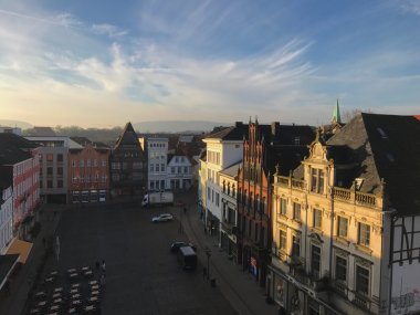 Sonnenaufgang über dem Marktplatz
