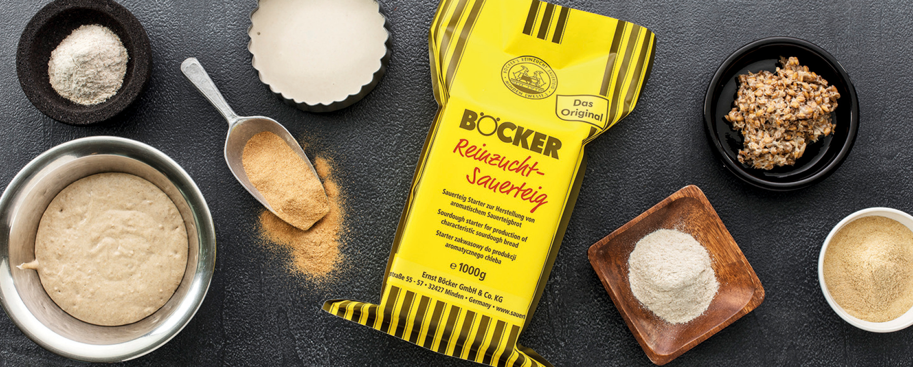 Produkte von Böcker werden auf einem Tisch präsentiert