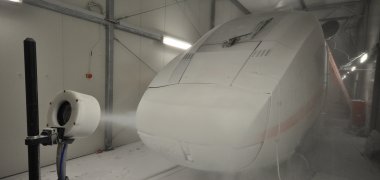 Prüfung in der Klimakammer der DB Systemtechnik in Minden
