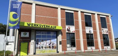 Eingang Ornamin Werksverkauf in Minden