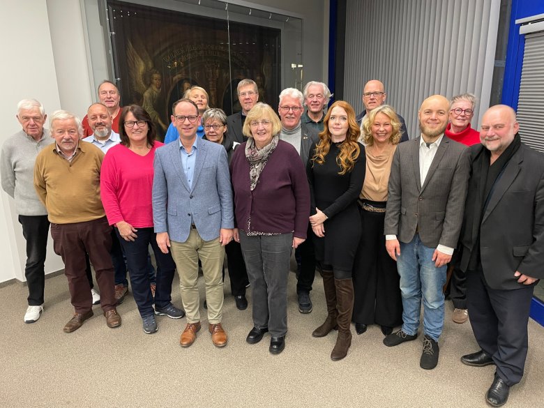 Ortsbürgermeister*innen 2025 Zu sehen sind die neu vereidigten Ortsbügermeister*innen der Stadt Minden (2025).