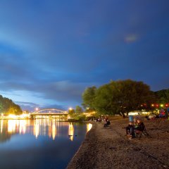 Weserstrand in der Abenddämmerung